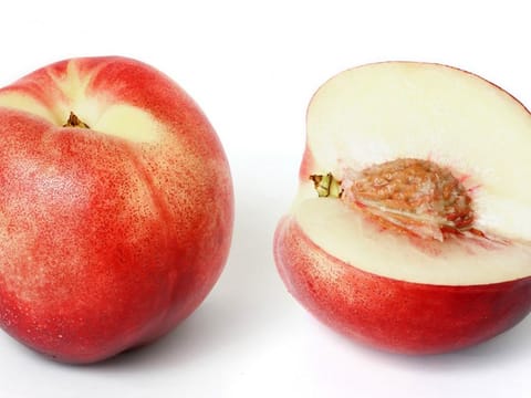 Nectarine 'Goldmine'