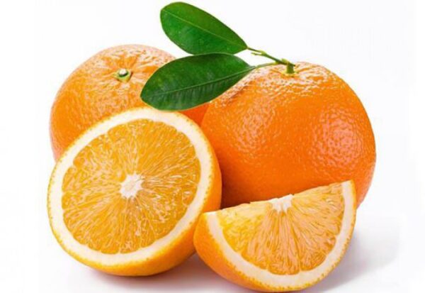 Citrus orange ‘Washington Navel’ (Orange) cut up fruit.